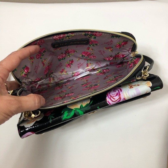 Betsey Johnson Faux Leather Romantic Floral Multi Pockets Crossbody Purse - Picture 10 of 16